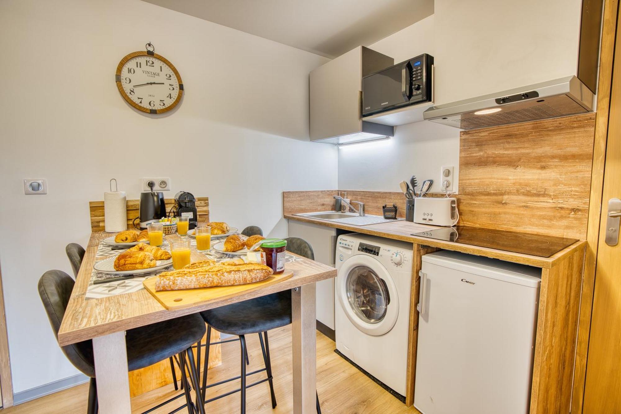 Apartament Les Hourtous Netflix Wi-Fi Fibre Terasse 4 Pers Banassac Zewnętrze zdjęcie